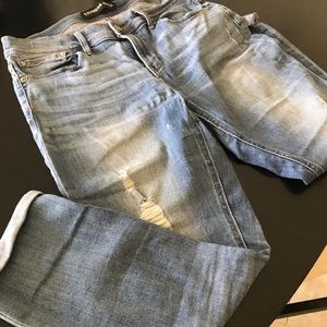 Express distressed cotton/poly/spandex blend!